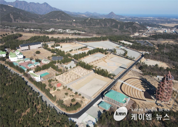 “2023강원세계산림엑스포 조경 유산물 구상나무 식재”