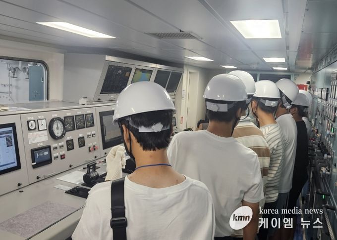 인천남부교육지원청, ‘해양탐구자 및 작가 캠프’ 운영