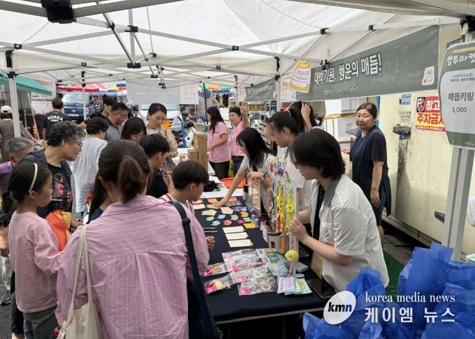 고양시 일산서구청소년수련관, 일산 5일장에서 청소년 아이디어 상품 판매