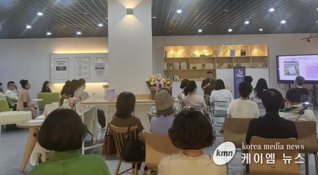 포천시도서관, ‘오은 시인과의 만남’ 성공적 마무리