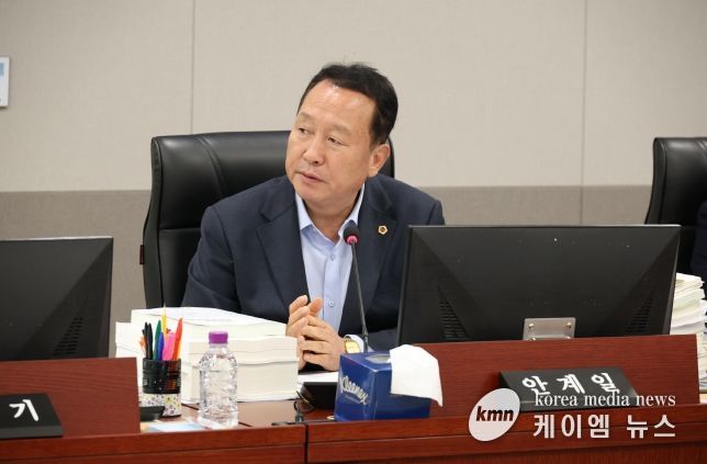 경기도의회 예산결산특별위원회 소속 안계일 의원(국민의힘, 성남7)