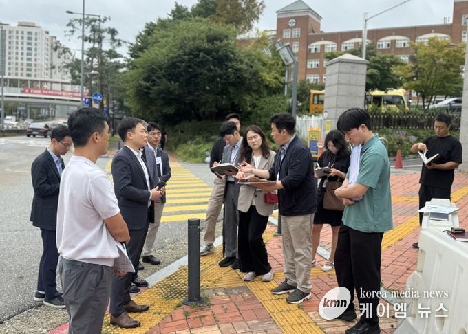 이호동 경기도의원, 소화초 통학로 문제 해결 위해 관계기관과 대책 논의