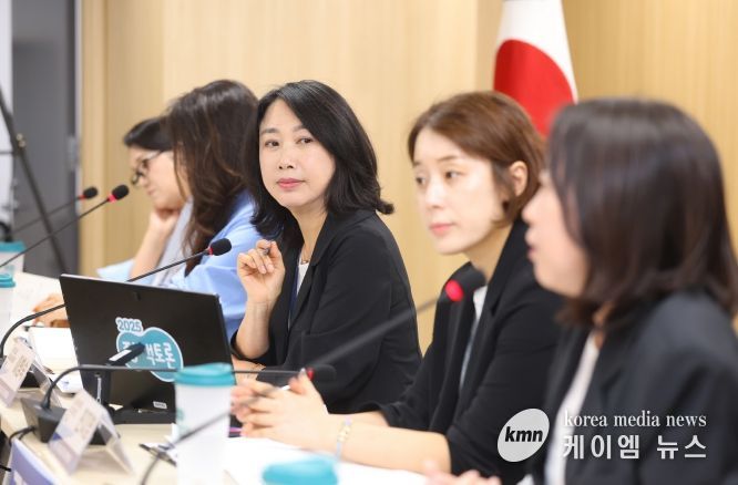 경기도의회 이병숙 의원, 여성·고령 소상공인 디지털 전환과 통합복지를 위한 정책토론회 개최