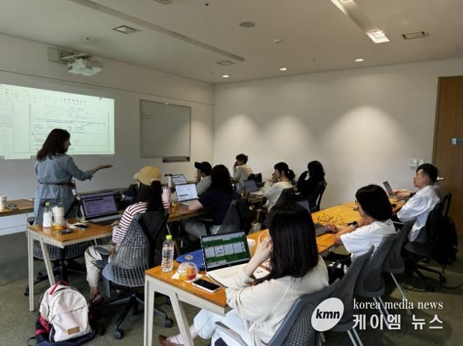 고양교육지원청,  초등교사 대상 하이러닝 활용 서·논술형 평가 역량 강화 직무연수 운영