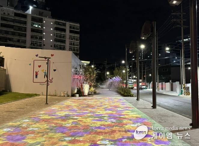 성남하이테크밸리 청년친화형 아름다운거리 프로젝션 영상 사진
