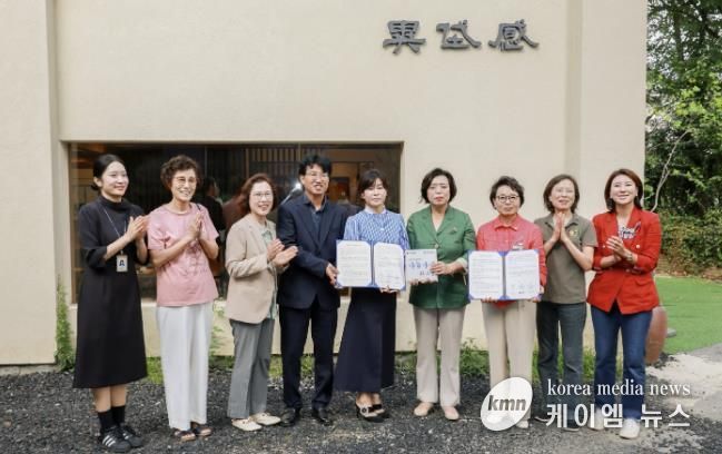 과천시 한식당 '이대감', 나눔 가게 41호점 지정…취약계층에 매월 기부