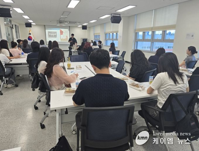 저경력 교직원 대상  ‘성장·극복 수기 집필 프로그램’ 운영