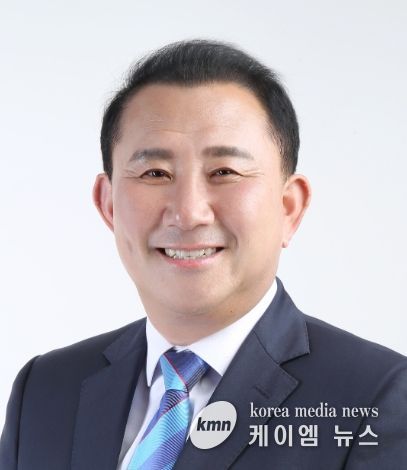 경기도의회 미래과학협력위원회 소속 김철진 의원(더불어민주당, 안산7)