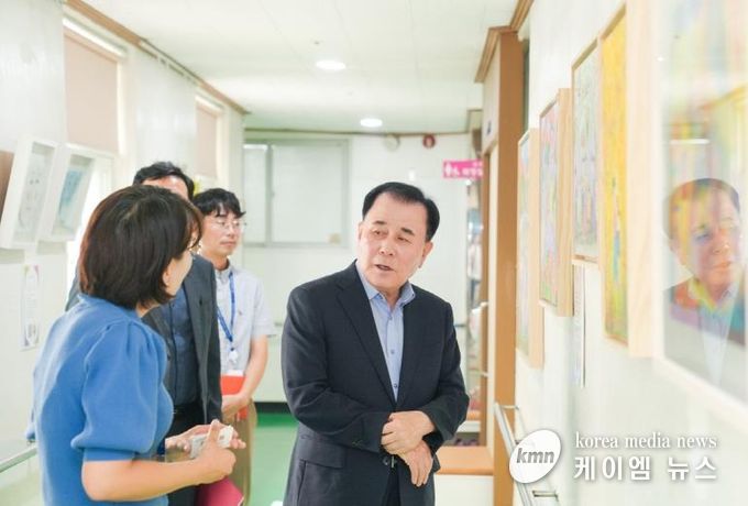 충남교육청, 복지시설에 온정 전해