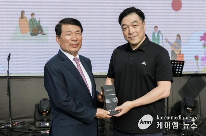 구리시장애인가족지원센터,  평생학습 축제서 시민과 소통하며 대상 영예