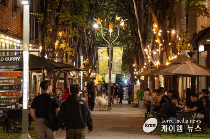 용인 보정동 카페거리 '코지가든' 전경