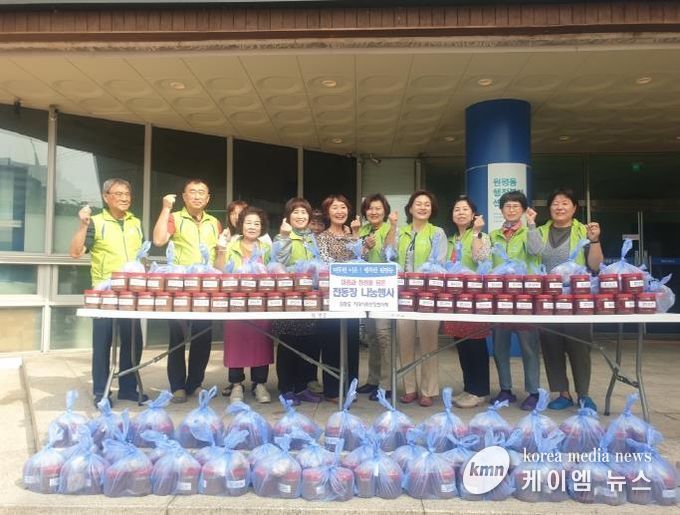 평택시 원평동 지역사회보장협의체, '마음과 정성을 담은 전통 장 프로젝트' 나눔 행사