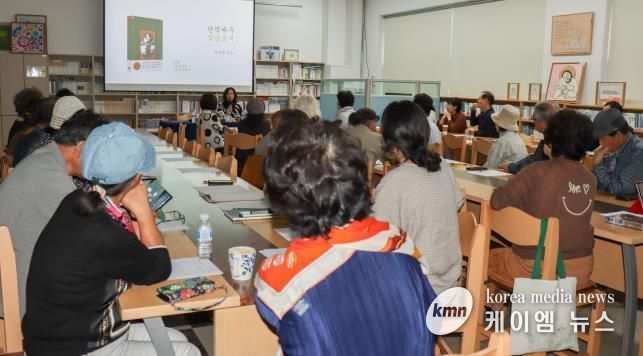 재미작가 이수정 소나기마을 특별 강연