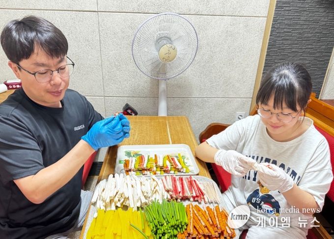 “우리 가족이 만든 명절의 온기” 가평군자원봉사센터 가족봉사단 명절음식 나눔 봉사활동 진행