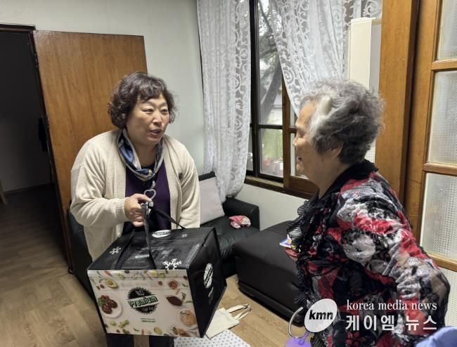 포천시 군내면, 어르신 위한 ‘빛나는 당신, 사랑해효(孝) 떡갈비 나눔’ 실시