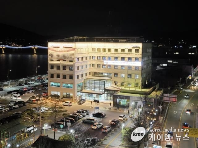 군청사