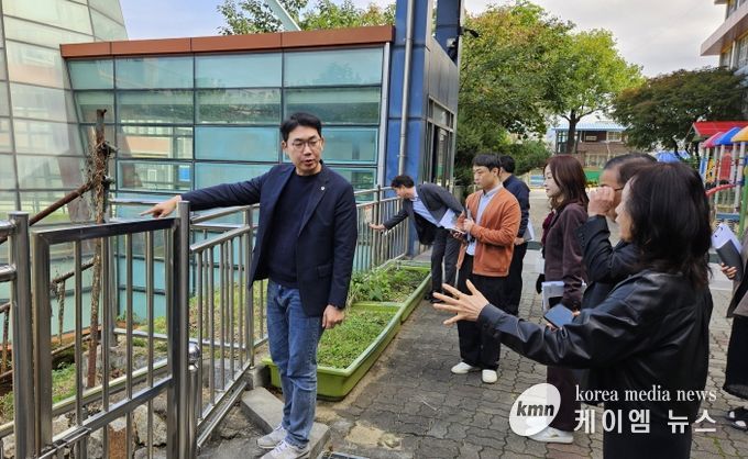 문승호 경기도의원, 성남 수정초등학교 현장점검 나서