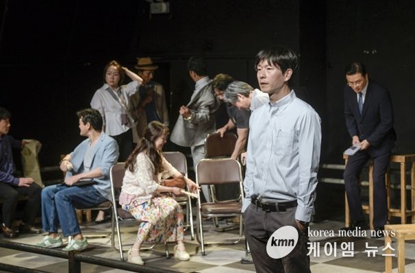 <12인의 성난 사람들> 공연 사진