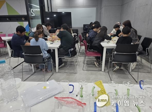 오산시, 드림스타트 아동과 가족 대상 ‘드림테라피 – 우리 가족 그릇 만들기’ 성료