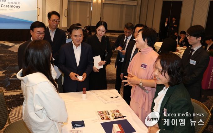 사카서 517만$ 수출 계약 추진