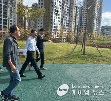 황효진 부시장, 공원현황 점검하고 시민과 현장 소통