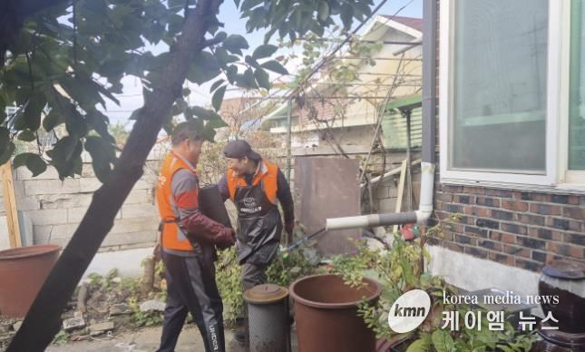 연천군시설관리공단 한아름봉사단 '사랑의 연탄 나눔 봉사 활동'