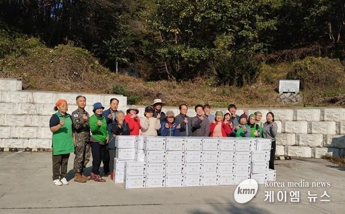 파주시 법원읍 새마을부녀회, 관내 취약계층에 사랑의 김장김치 나눔