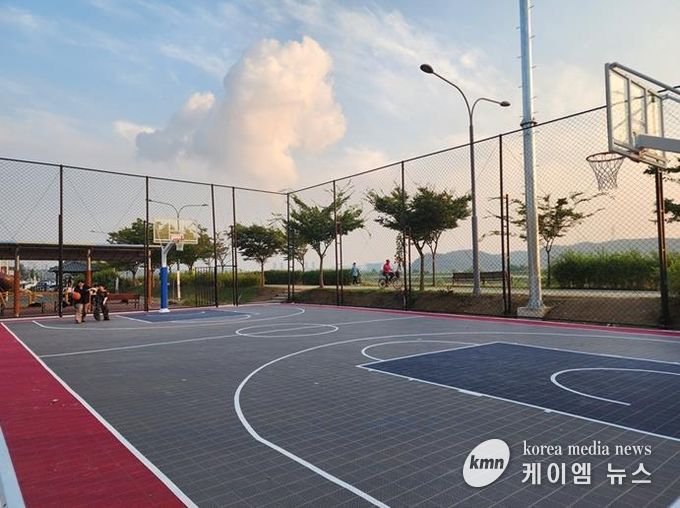 파주시, ‘문산 농구장’ 준공