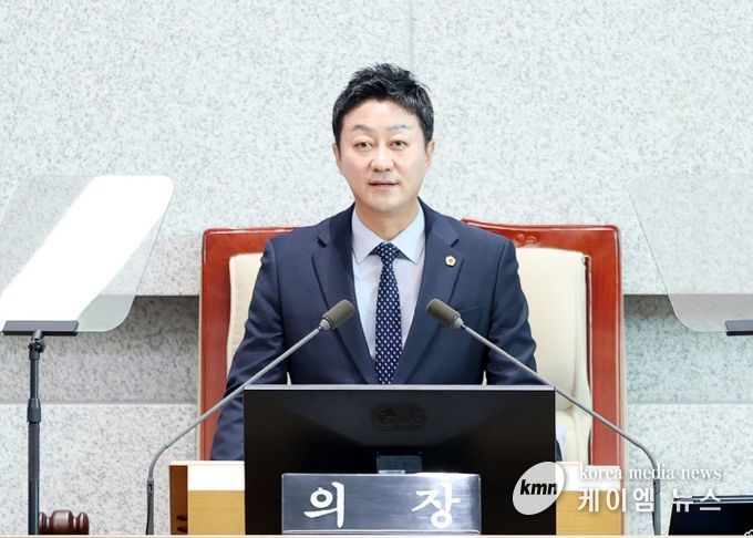 김진경 의장, 제387회 정례회 개회 “마지막 행감 및 새해 예산안 심의, 끝까지 책임지는 의정” 당부