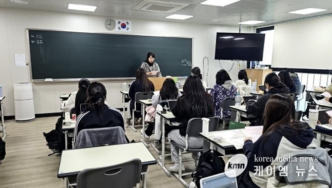 광주시 청소년상담복지센터, 수험생 응원 아웃리치 ‘원하는대로(路) 바라는대로(路)’ 진행