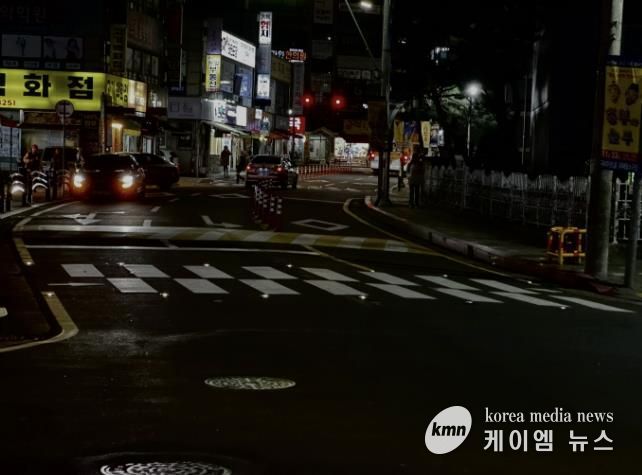 구리시 인창동, 아름마을 횡단보도 8개소에 발광 다이오드(LED) 바닥조명 설치 완료