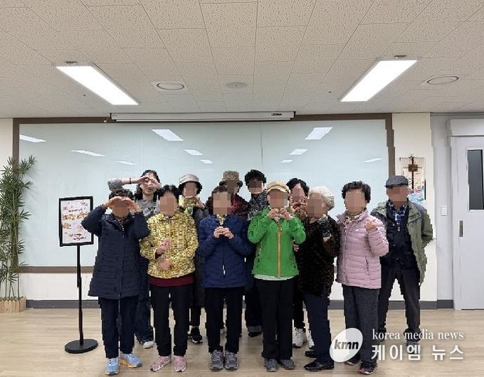 의정부시 치매안심센터, 혁신기업과 협력한 신개념 치매예방 두뇌훈련 ‘뇌지컬 오락실’ 성료