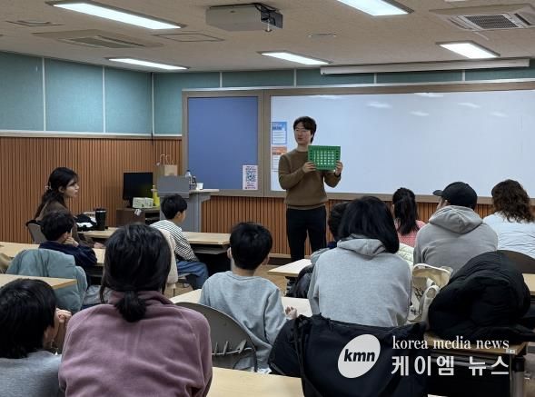 오산시 꿈두레도서관, 2025년 ‘어린이교실’ 성료… 가족 체험형 프로그램 큰 호응