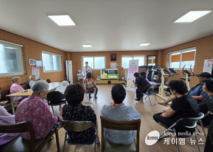 ‘찾아가는 건강관리 사무소’프로그램 일환으로 진행된 절주 교육