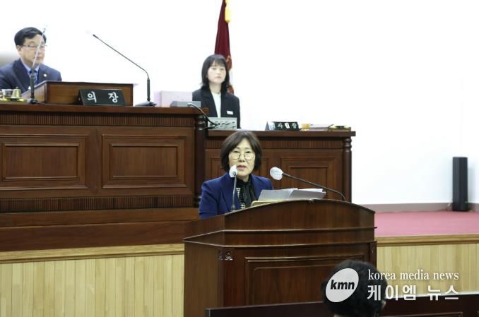 제284회 군포시의회 임시회 제2차 본회의 신상발언 사진