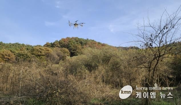 포천시, 아프리카돼지열병(ASF) 차단 위한 야생동물 기피제 살포