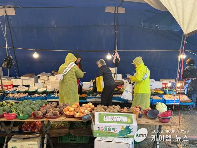 포천시, 신읍5일장에서 대설·한파 대비 시민 안전 캠페인 전개