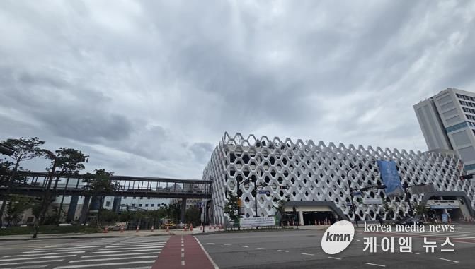 병점역 환승주차장 사진.jpg 바로보기병점역 환승주차장