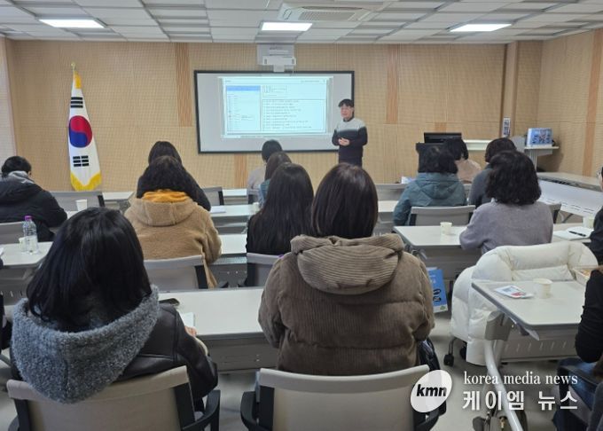 연천교육지원청, 돌봄교실 보육전담사 역량강화 연수 실시