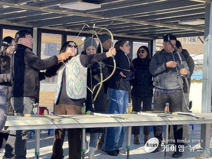 세계 외교사절, 논산 한국유교문화진흥원에서 K-유교문화를 만나다