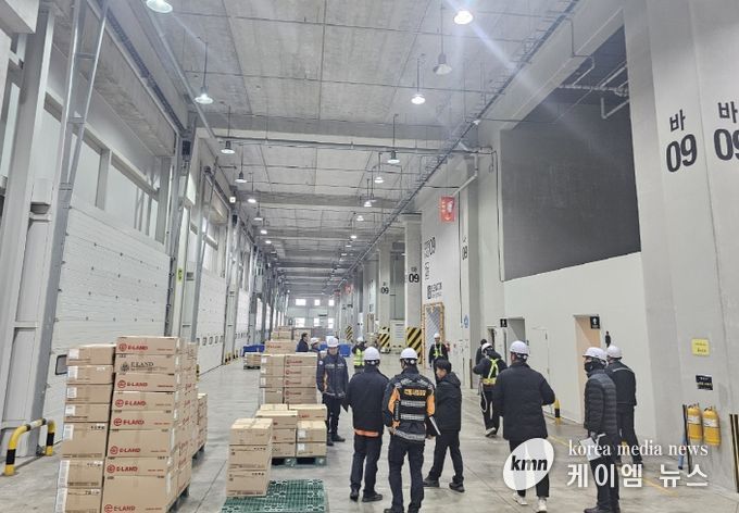 물류창고 긴급 화재 안전 조사