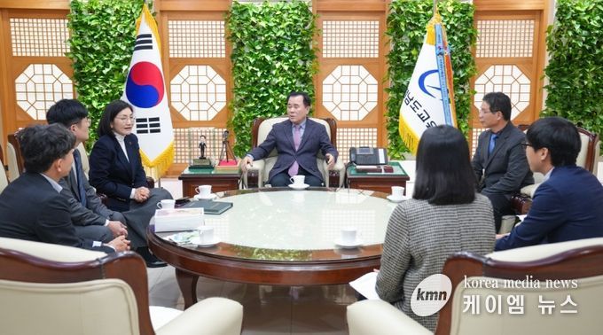 크리스마스 씰로 결핵 예방과 나눔 실천