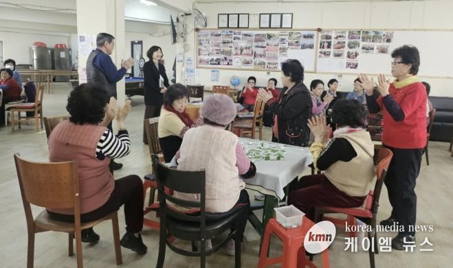 수원시 팔달구 지동 김지숙 신임 동장, 경로당 방문으로 소통 시작해