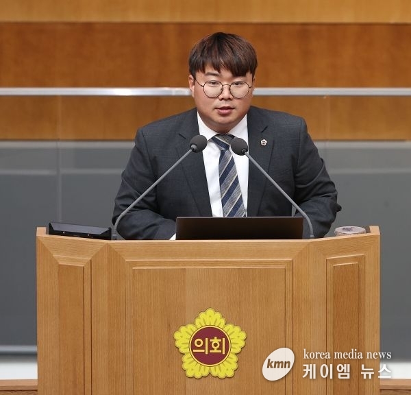 경기도의회 사무처, 입법조사관, 정책지원관, 전문위원 고유 역할 부여해야