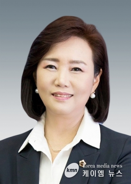 경기도의회 정윤경 도의원, 군포시 시민체육광장 장애인 론볼 연습장 조성 및 주요 교차로 바닥 신호등 설치를 위한 道 특별조정교부금 12억 1천만원 확보