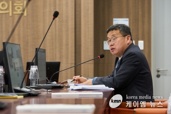 장대석 도의원, 동물 복지의 관점에서 반려동물 정책 추진 당부