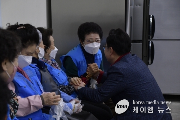 김성원 의원, 동두천·연천 어르신 복지 강화한다‘경로당 주7일 점심’