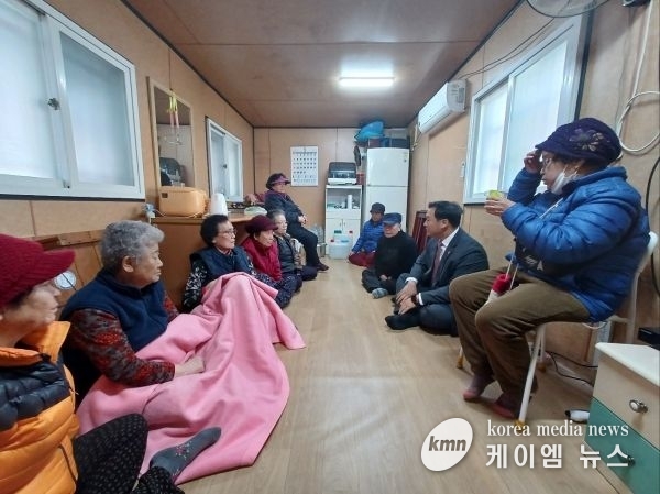 고준호 경기도의원, 미등록 경로당 실태 점검, 초고령사회 경로당 지원 대안 마련해야