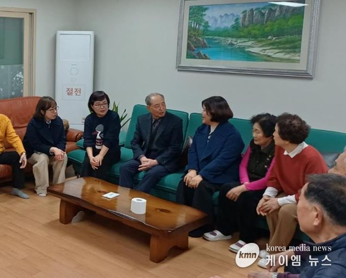 파주시 운정3동, 새해 맞아 관내 경로당 방문
