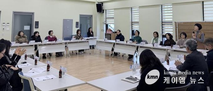 수원시 팔달구 고등동 주민자치회, 2026년도 주민자치센터 강사 간담회 개최